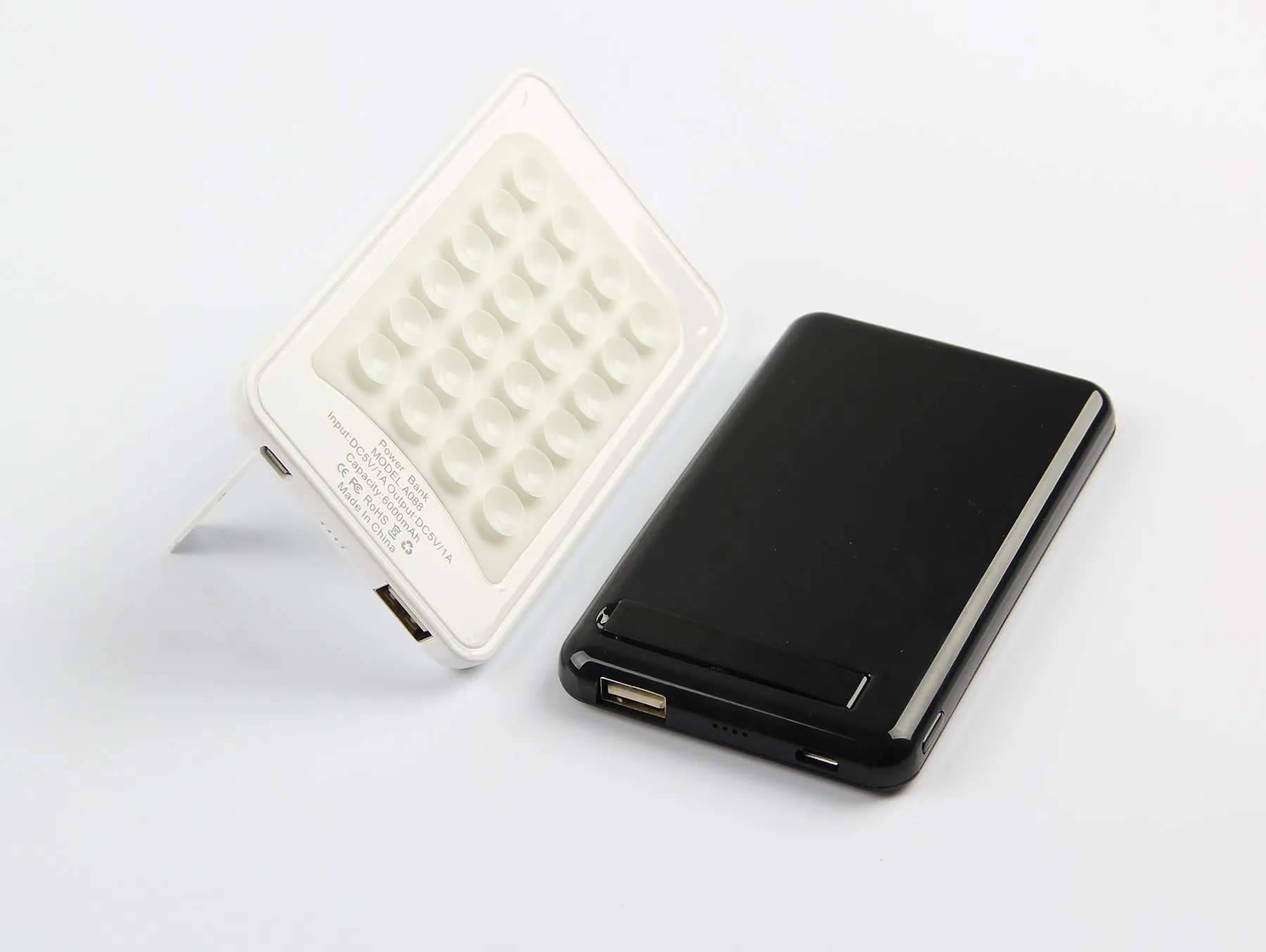 AMS-AK-088 - Suction Power bank with stand (6000 mah)