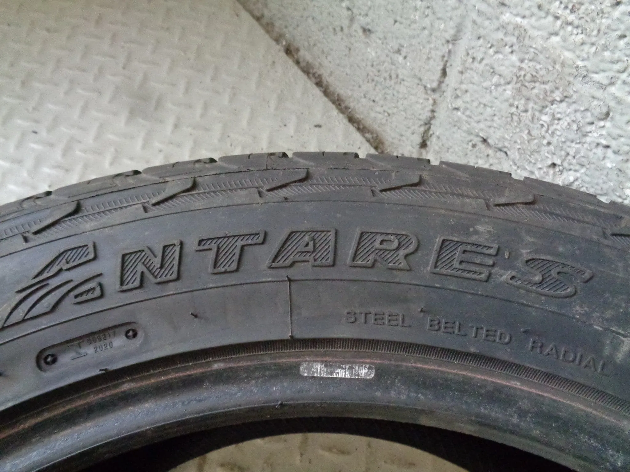 Antares Majoris Part Worn Tyre 255/55R19 255 55 19 5mm Tread K12024A