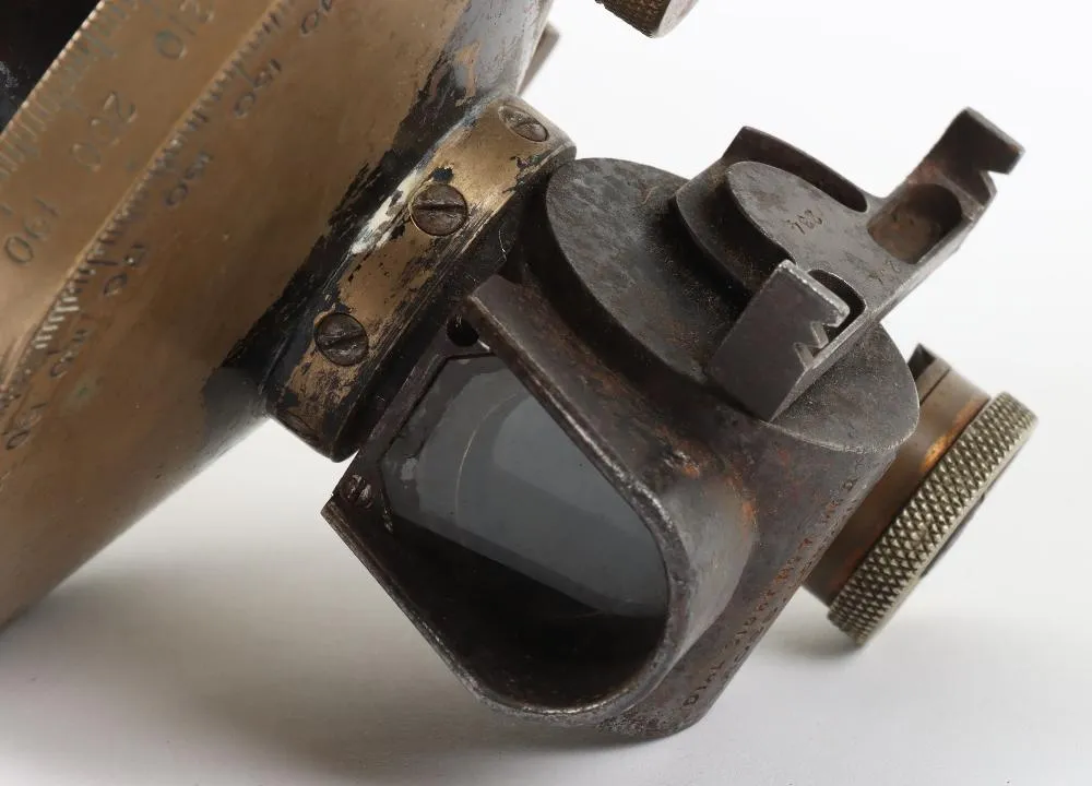 Artillery Gun Sight No7 MkII by Ross, Dated 1918 and Original Leather Carrying Case