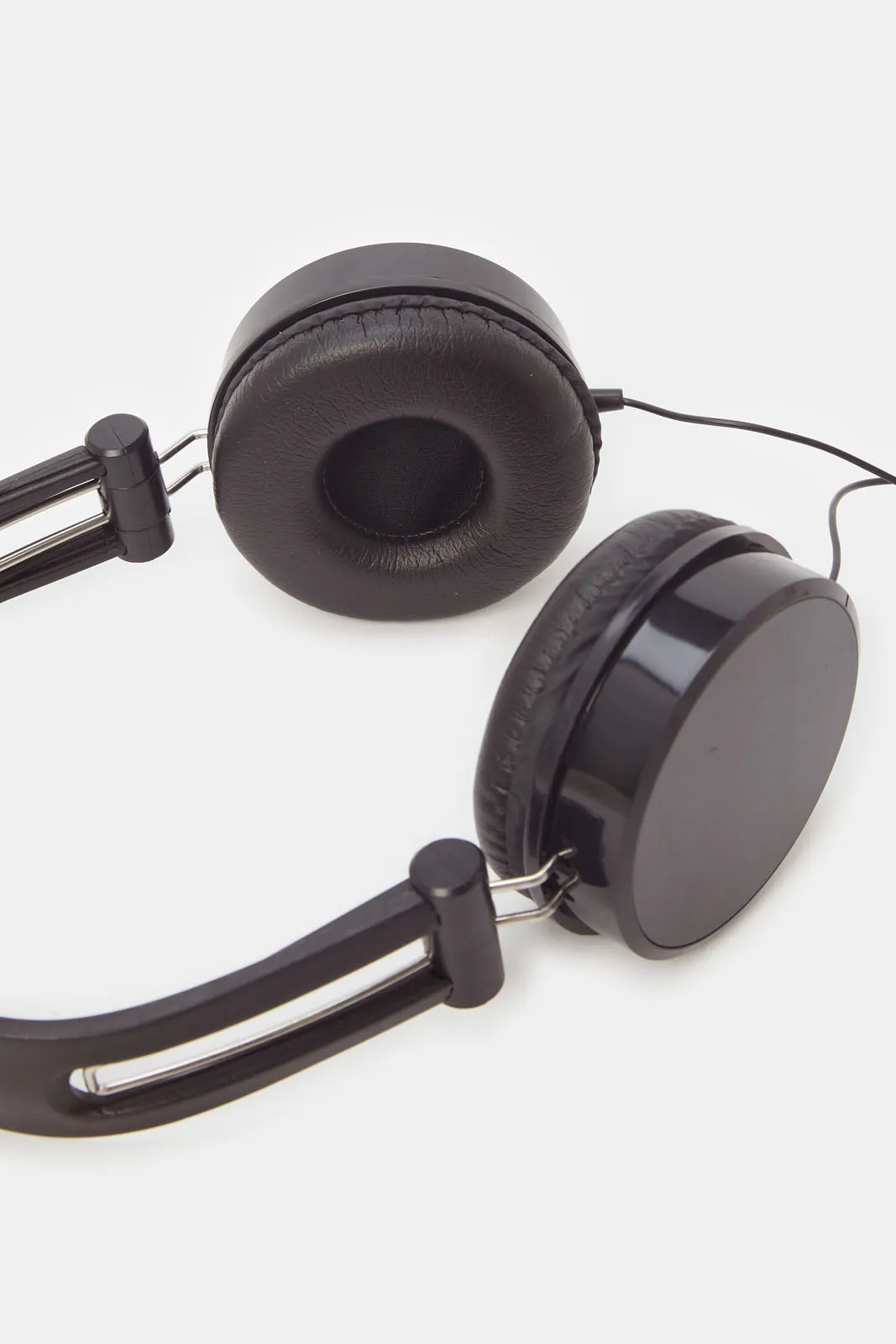 Black Wired Headphone