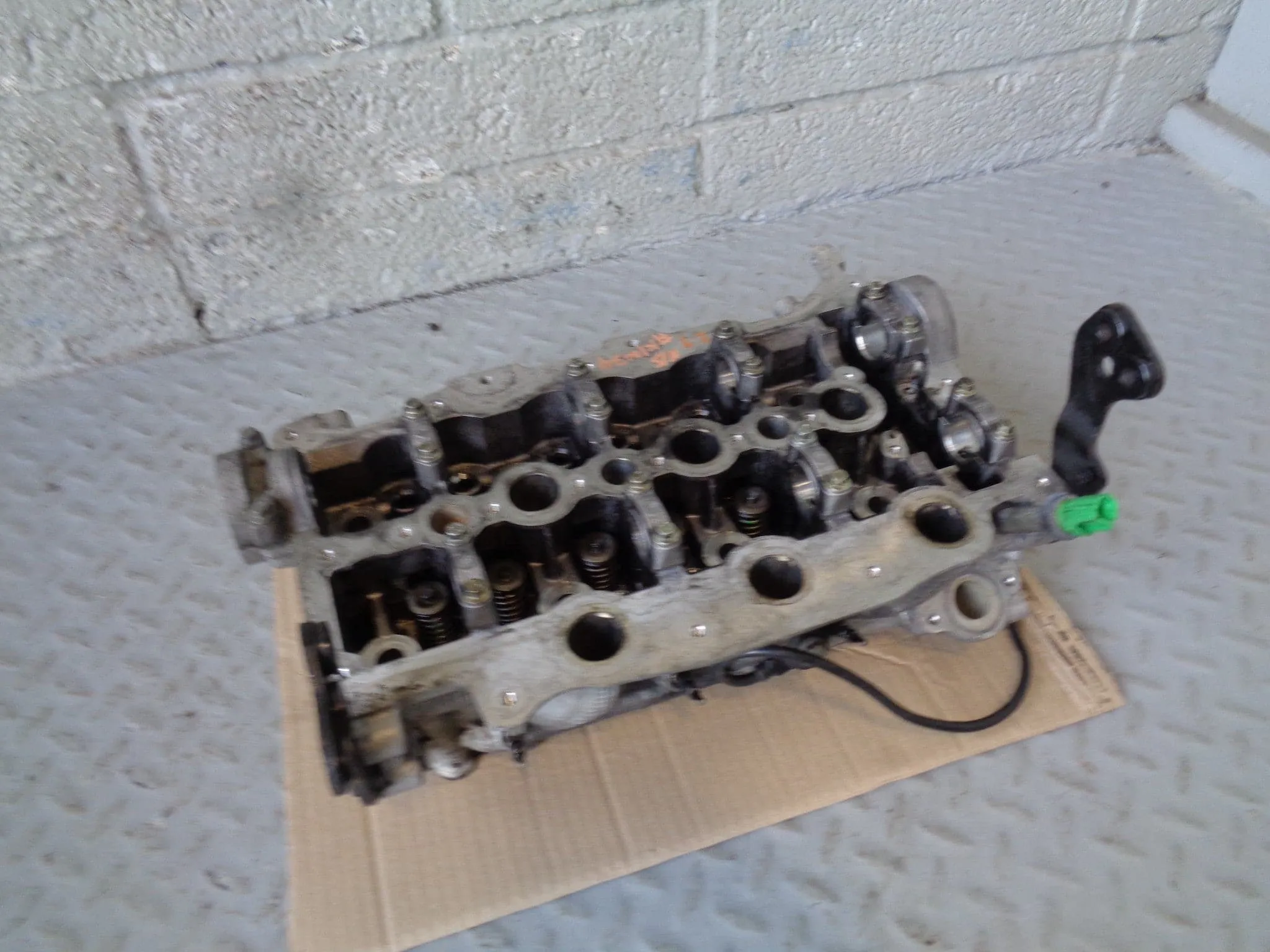 Cylinder Head 2.7 TDV6 Near Side Discovery 3 Range Rover Sport Land Rover K18034