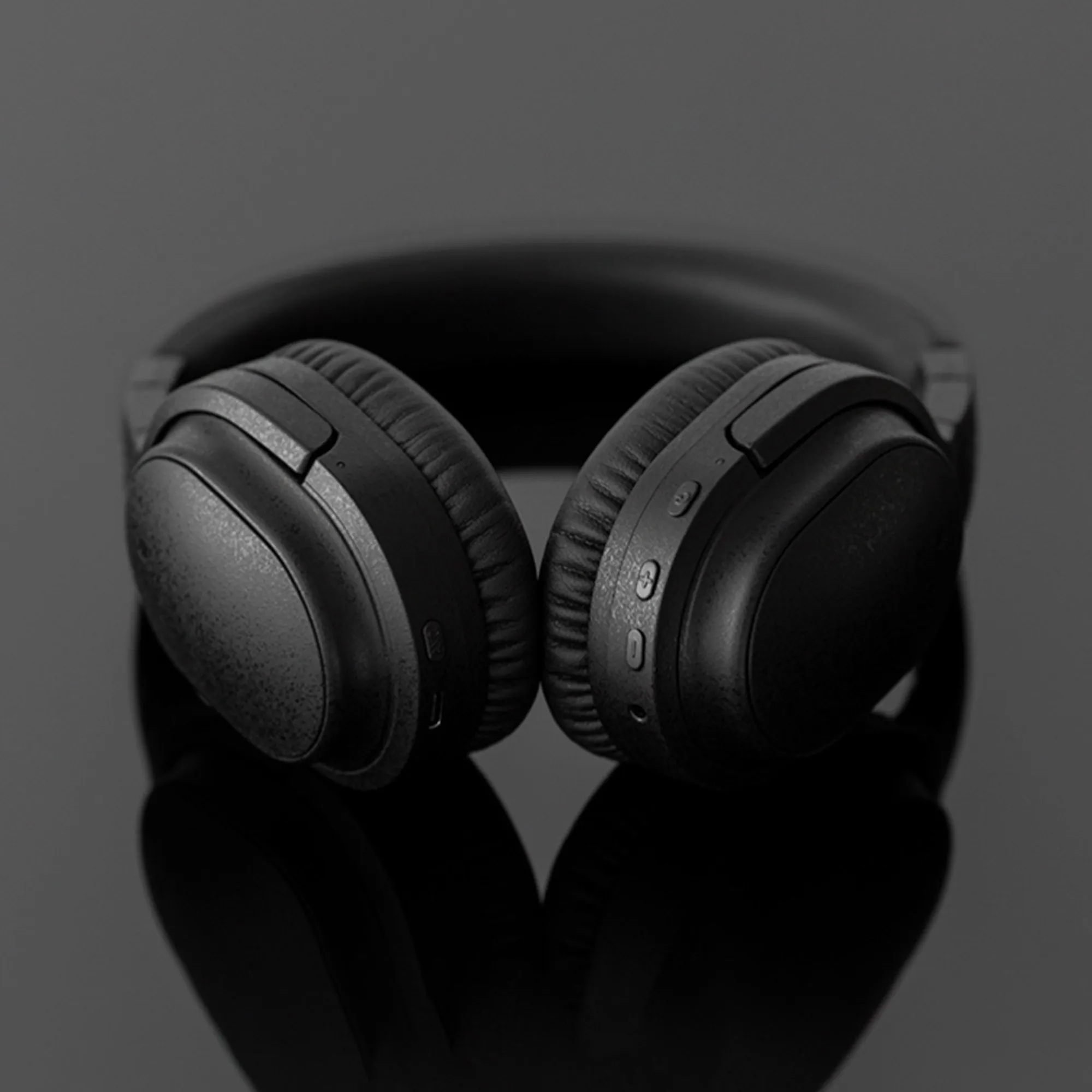 Final Audio UX3000 Wireless Noise Cancelling Headphones