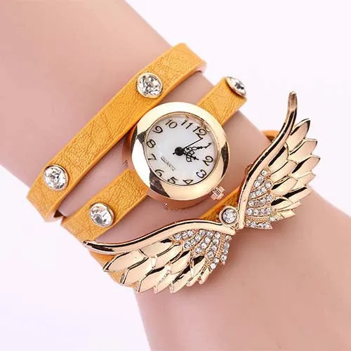 New women vintage leather strap watches,set auger angel wings rivet bracelet women dress watch wristwatch