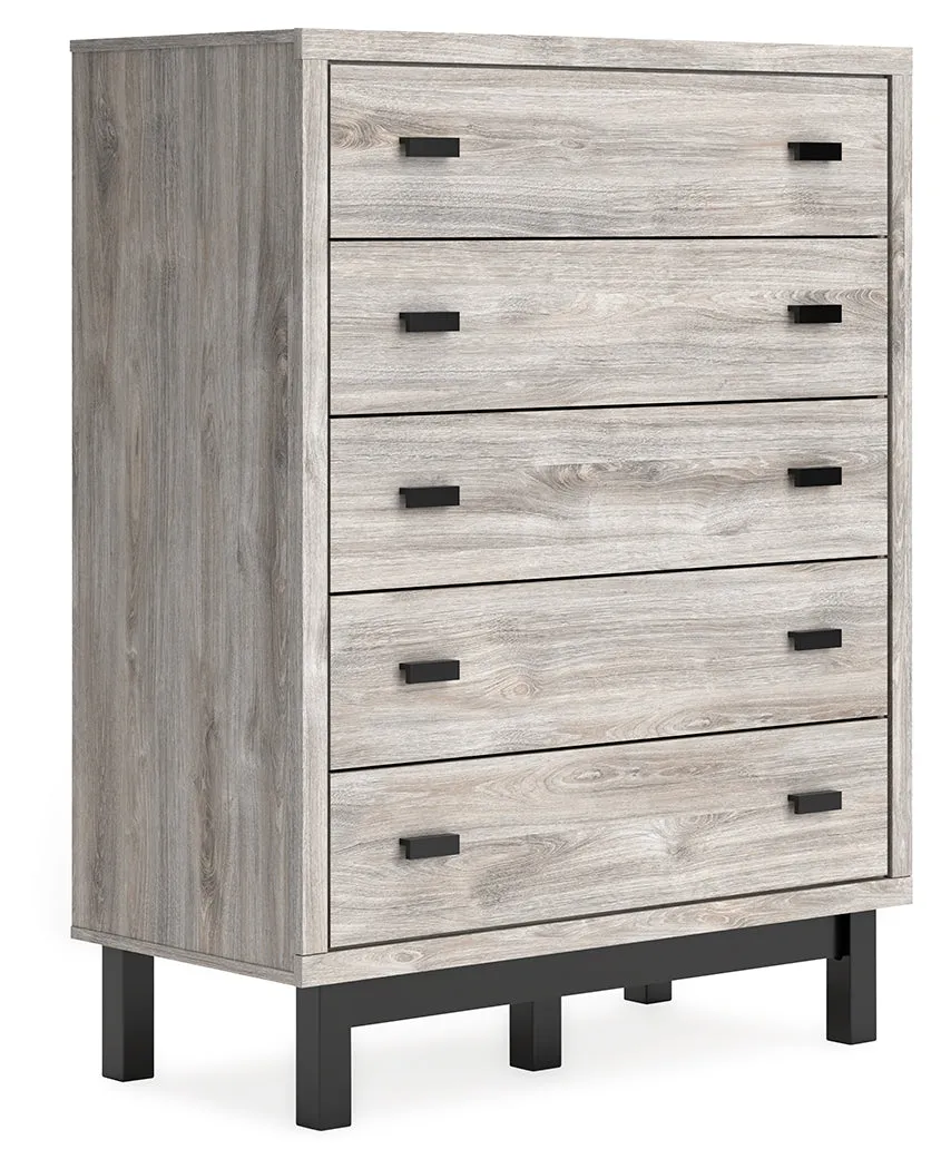 Vessalli King Panel Bed with Mirrored Dresser, Chest and 2 Nightstands in Gray